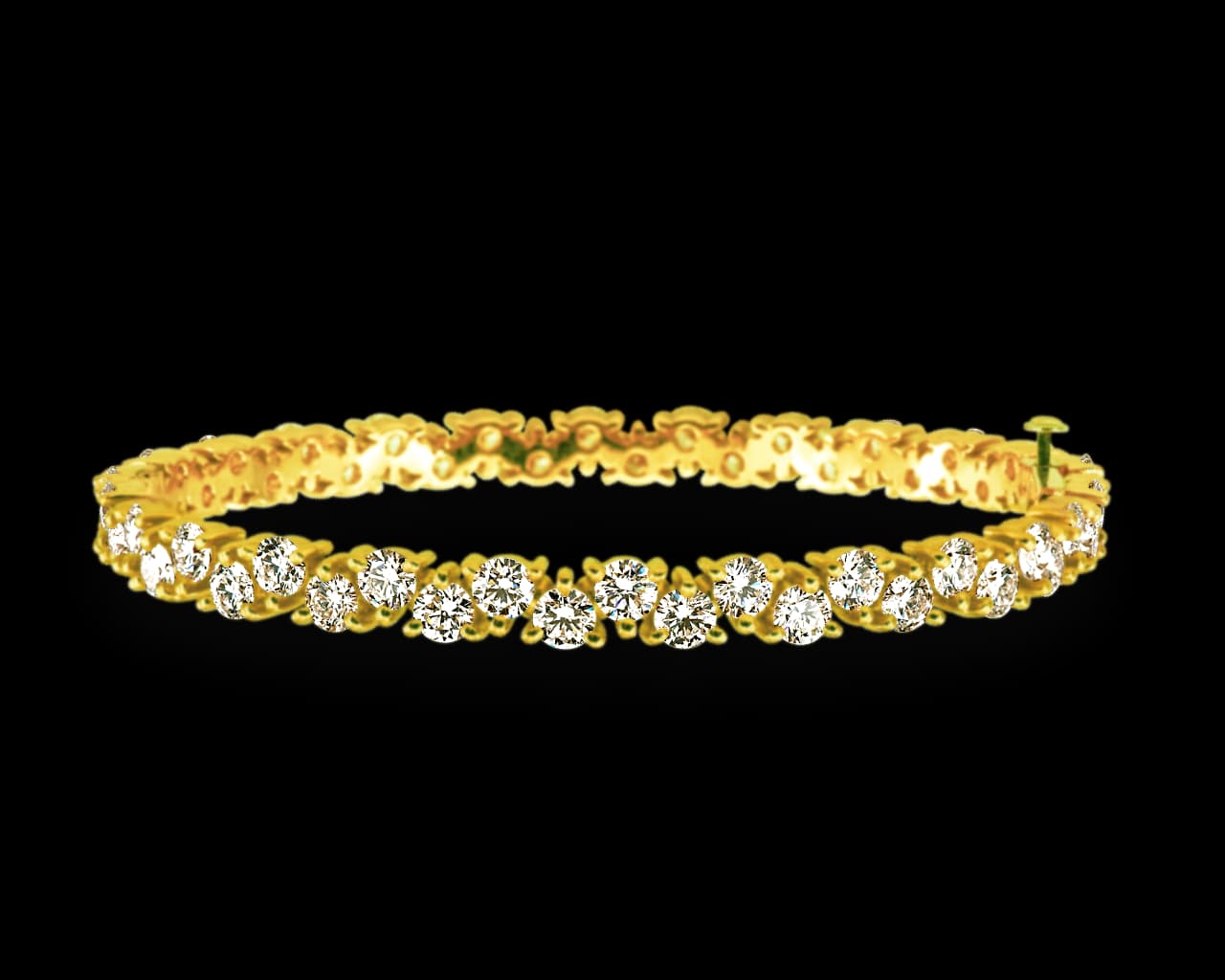 Round Three Prong Alaternating Diamond Bangle